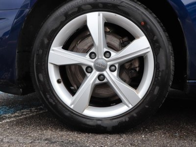 Audi A4 avant 20 35 tdi 165ch hybrid ambition luxe s-tronic bva attelage - 33