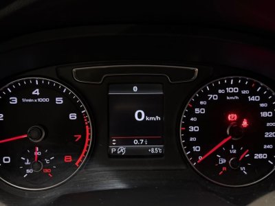 Audi Q3 14 cod tfsi 150 s-line s-tronic bva   - 11