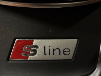 Audi Q3 14 cod tfsi 150 s-line s-tronic bva   - 14