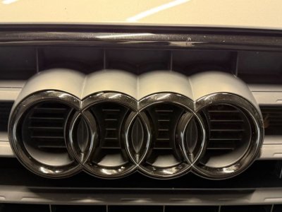 Audi Q3 14 cod tfsi 150 s-line s-tronic bva   - 24