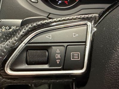 Audi Q3 14 cod tfsi 150 s-line s-tronic bva   - 28