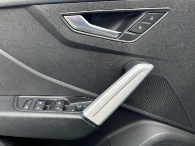 Audi Q2 TDI 116 BVA S Tronic ENTRETIEN COMPLET 4 PNEUS NEUFS DISTRIBUTION FAITE ATTELAGE - 11