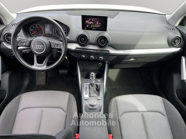 Audi Q2 TDI 116 BVA S Tronic ENTRETIEN COMPLET 4 PNEUS NEUFS DISTRIBUTION FAITE ATTELAGE - 13