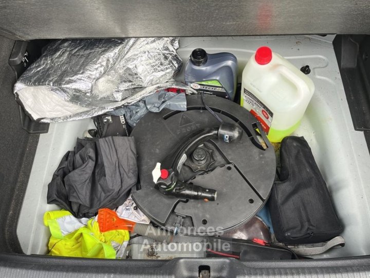 Audi Q2 TDI 116 BVA S Tronic ENTRETIEN COMPLET 4 PNEUS NEUFS DISTRIBUTION FAITE ATTELAGE - 20