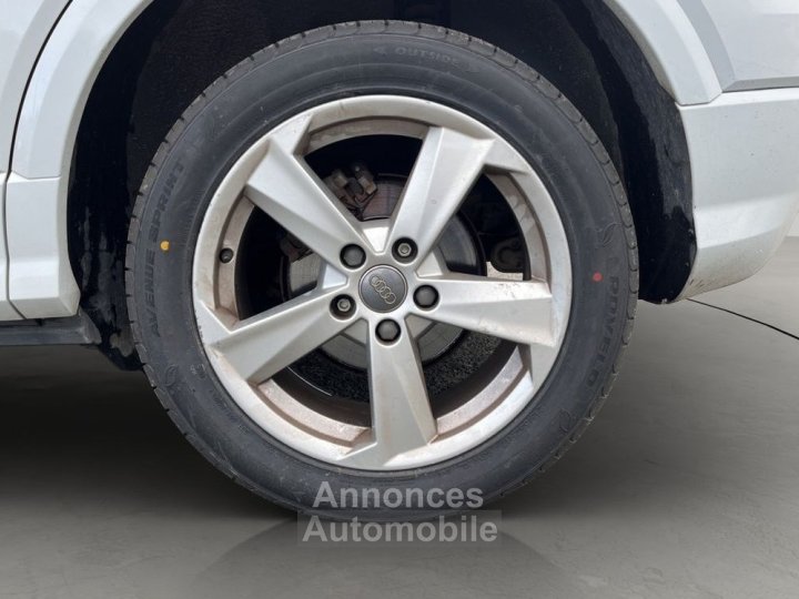 Audi Q2 TDI 116 BVA S Tronic ENTRETIEN COMPLET 4 PNEUS NEUFS DISTRIBUTION FAITE ATTELAGE - 24