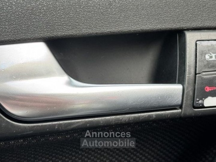 Audi A3 Sportback 20 FSI 150CH AMBITION TIPTRONIC - 16