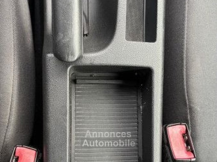 Audi A3 Sportback 20 FSI 150CH AMBITION TIPTRONIC - 24