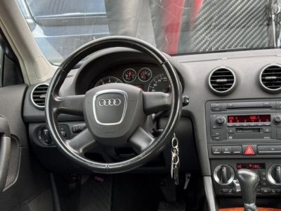 Audi A3 Sportback 20 FSI 150CH AMBITION TIPTRONIC - 29