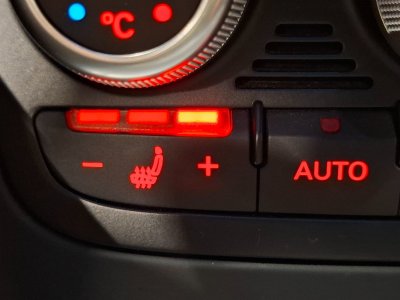 Audi TT 20 TFSI 211 Quattro S tronic 6 - Pack Comp&eacute;tition   - 25