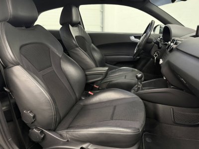 Audi A1 20 TDI 143ch S line 2012 entretien complet   - 13