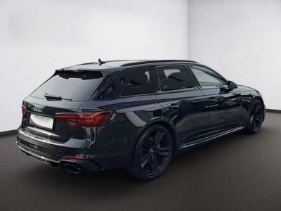 Audi RS4 RS 4 Avant quattro *B&O*HUD*PANO*BLACKSTYLE*MATR   - 3