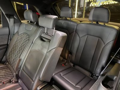 Audi SQ7 40 TDI quattro* 7 places/&eacute;l&eacute;vateur/chauffage de s&eacute;rie/22Z   - 13