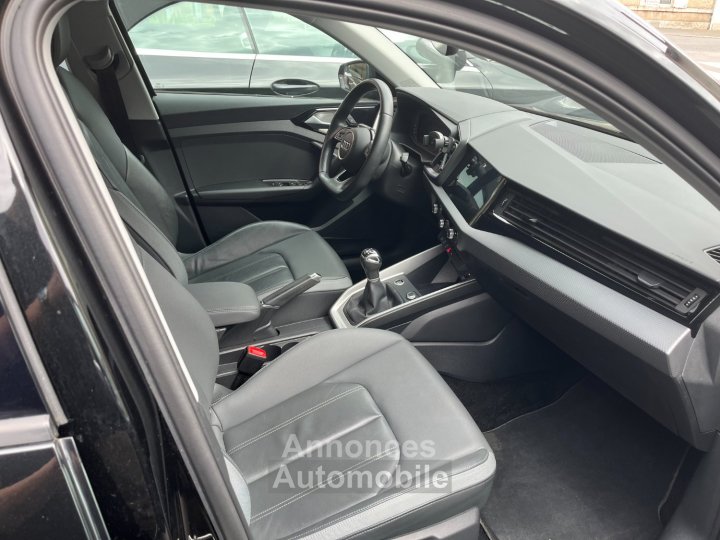 Audi A1 Sportback s line - 9