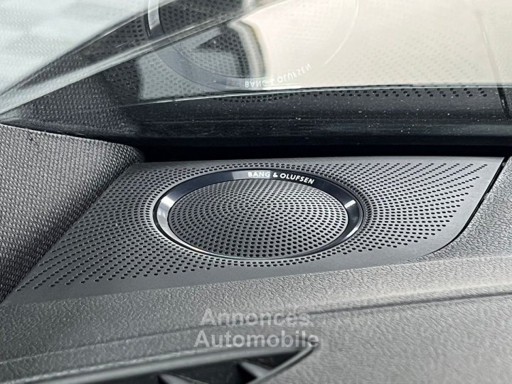 Audi RS5 - Exclusiv - Si&egrave;ge F1 - Alcantara - 450 CH - 42 V8 - Toit Panoramique - 25