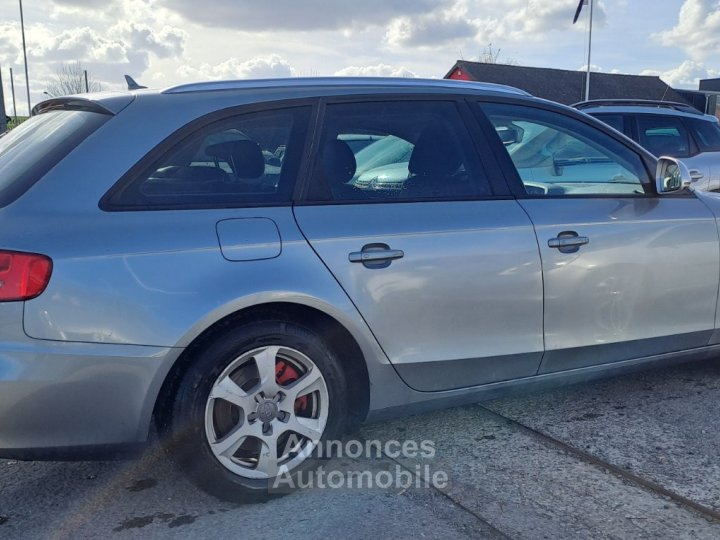 Audi A4 S&eacute;rie 3 18 TFSi 160 cv - 4