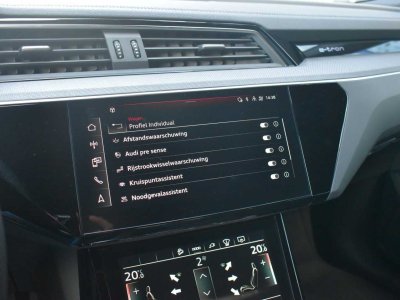 Audi Q8 e-tron Sportback 55 Quattro S line Pano HUD ACC Matrix 360&deg;   - 19