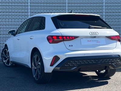 Audi A3 Sportback TFSI Mild Hybrid 116 S tronic 7 S line   - 2