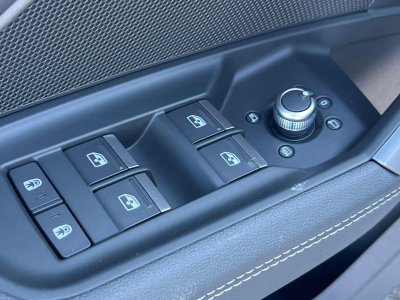 Audi A3 Sportback TFSI Mild Hybrid 116 S tronic 7 S line   - 23