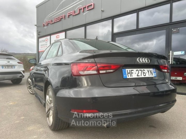 Audi A3 Berline 16 TDI ultra 110 Attraction - 4