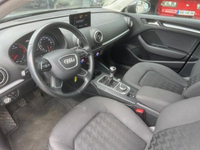 Audi A3 Berline 16 TDI ultra 110 Attraction   - 7