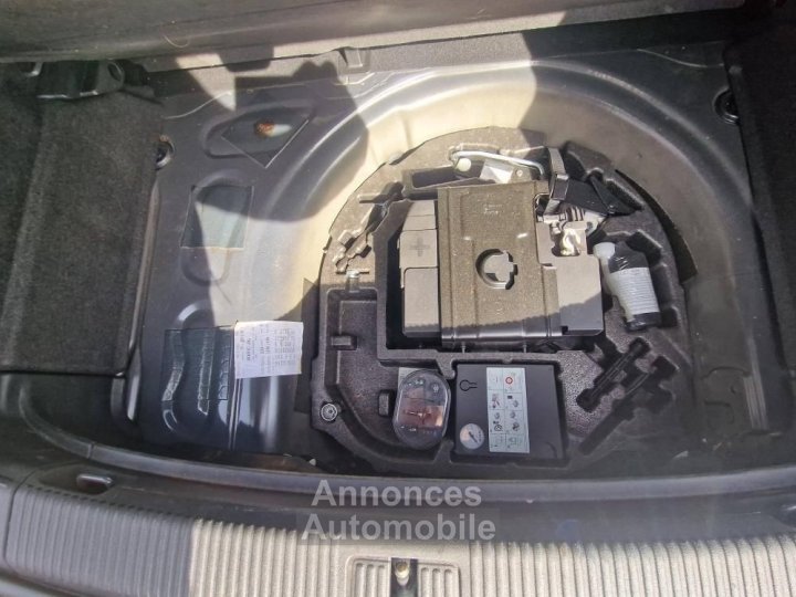 Audi A1 TFSI 125 AMBITION LUXE S-TRONIC - 13