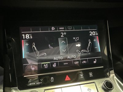 Audi e-tron SPORTBACK Sportback 55 quattro 408 ch S line   - 12