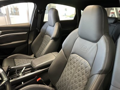 Audi e-tron SPORTBACK Sportback 55 quattro 408 ch S line   - 19