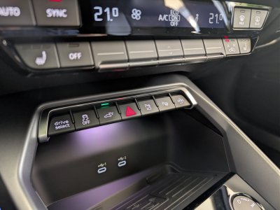 Audi A3 Sportback TFSI e Hybride rechargeable 204 S tronic 6 S line   - 6