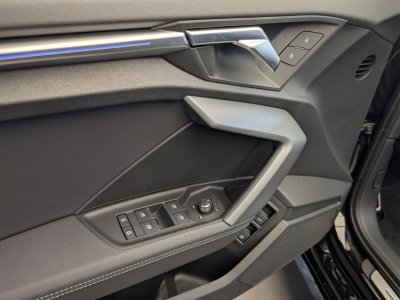 Audi A3 Sportback TFSI e Hybride rechargeable 204 S tronic 6 S line   - 42