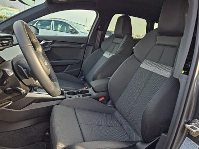 Audi A3 Sportback 40 TFSIe 204 S tronic 6 S Line   - 4