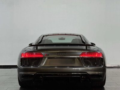 Audi R8 V10 Plus 52 FSI 610 S tronic 7 Quattro   - 6