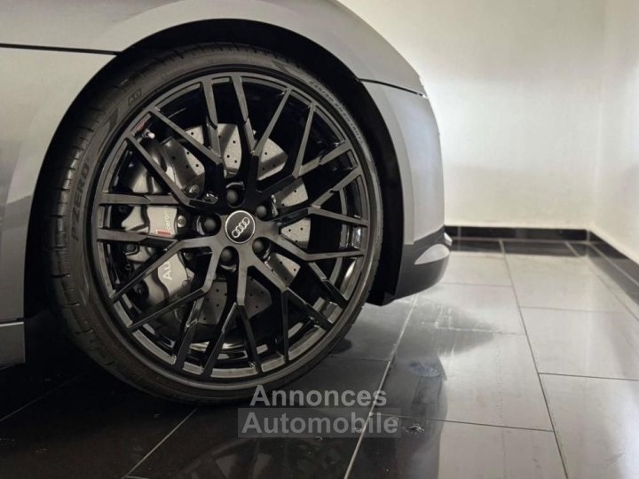 Audi R8 V10 Plus 52 FSI 610 S tronic 7 Quattro - 9