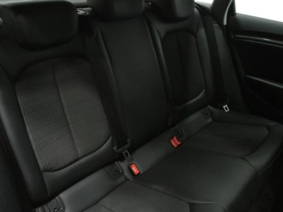 Audi A3 Berline 35 TFSI CoD 150 S tronic 7 Sport 4P 1ere Main Garantie 12 Mois   - 13