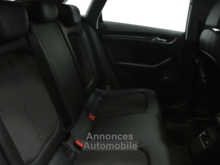 Audi A3 Berline 35 TFSI CoD 150 S tronic 7 Sport 4P 1ere Main Garantie 12 Mois - 30