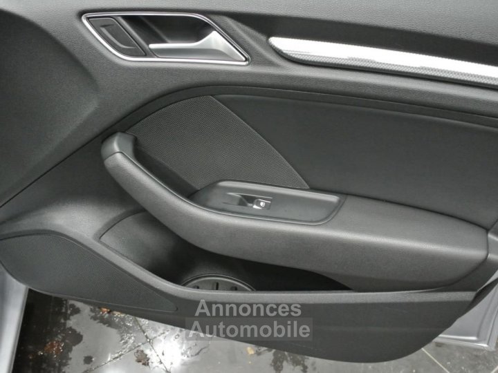 Audi A3 Berline 35 TFSI CoD 150 S tronic 7 Sport 4P 1ere Main Garantie 12 Mois - 31