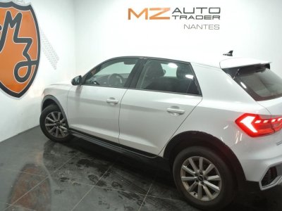 Audi A1 CITYCARVER 30 TFSI 110 ch S tronic 7 Design Garantie 12 mois   - 3
