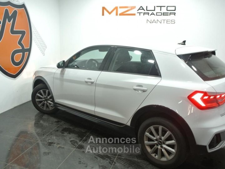 Audi A1 CITYCARVER 30 TFSI 110 ch S tronic 7 Design Garantie 12 mois - 3