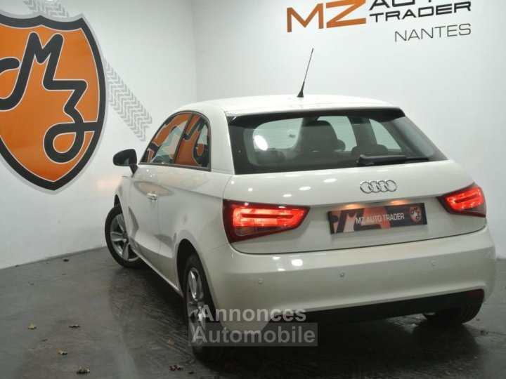 Audi A1 12 TFSI 86 Garantie 12 mois Radar recule Siege chauffant + Retro 3p - 4