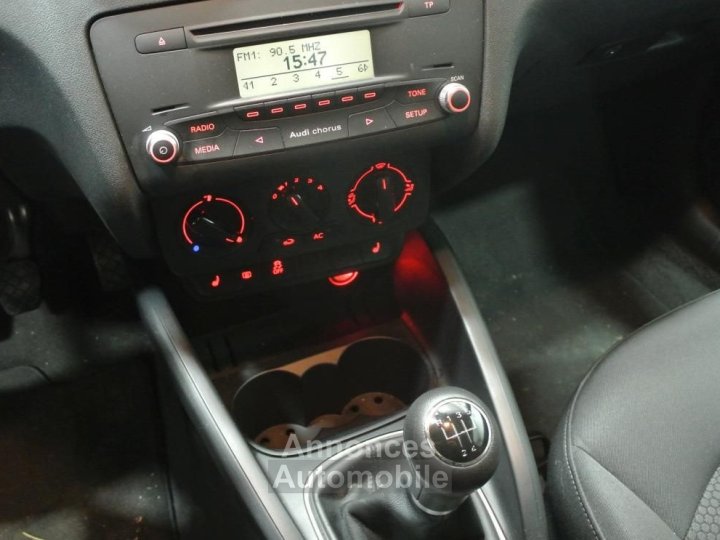 Audi A1 12 TFSI 86 Garantie 12 mois Radar recule Siege chauffant + Retro 3p - 6