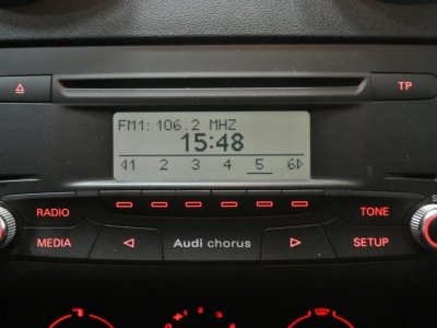 Audi A1 12 TFSI 86 Garantie 12 mois Radar recule Siege chauffant + Retro 3p   - 8