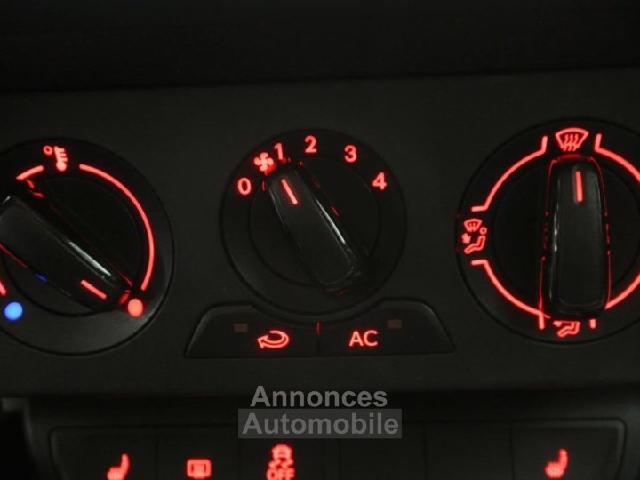 Audi A1 12 TFSI 86 Garantie 12 mois Radar recule Siege chauffant + Retro 3p - 9