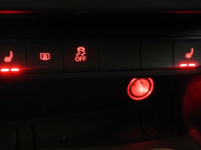 Audi A1 12 TFSI 86 Garantie 12 mois Radar recule Siege chauffant + Retro 3p   - 10