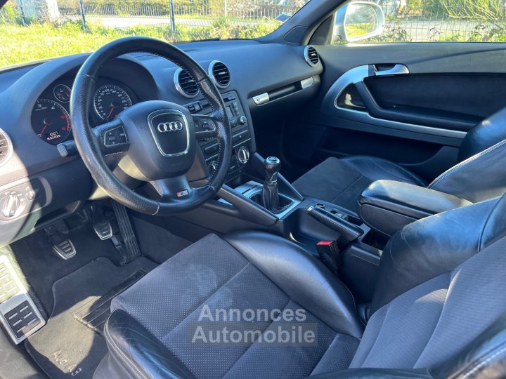 Audi A3 20 TDI 140cv S LINE - 25