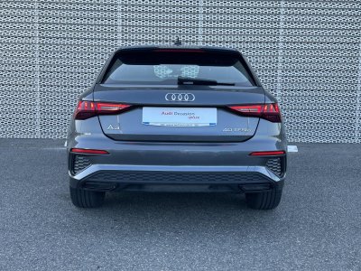 Audi A3 Sportback 40 TFSIe 204 S tronic 6 S Line   - 3