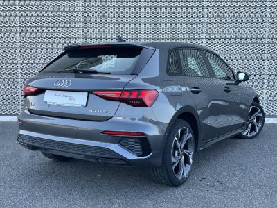 Audi A3 Sportback 40 TFSIe 204 S tronic 6 S Line   - 4