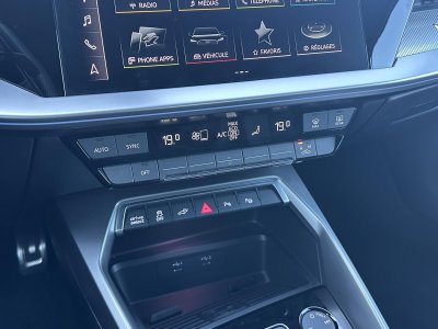 Audi A3 Sportback 40 TFSIe 204 S tronic 6 S Line   - 33