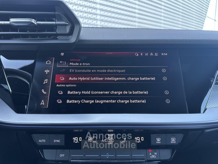 Audi A3 Sportback 40 TFSIe 204 S tronic 6 S Line - 37