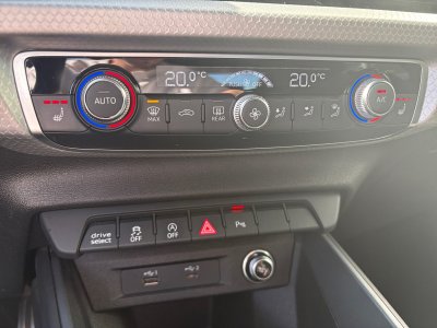 Audi A1 Sportback 30 TFSI 116 ch S tronic 7 S line   - 25