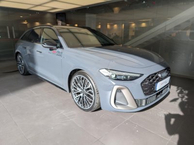 Audi A5 AVANT Avant e-hybrid 299 ch S tronic 7 Quattro S line   - 6