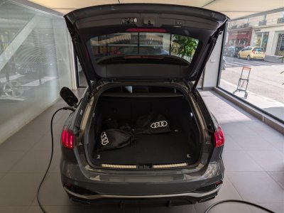 Audi A5 AVANT Avant e-hybrid 299 ch S tronic 7 Quattro S line   - 17